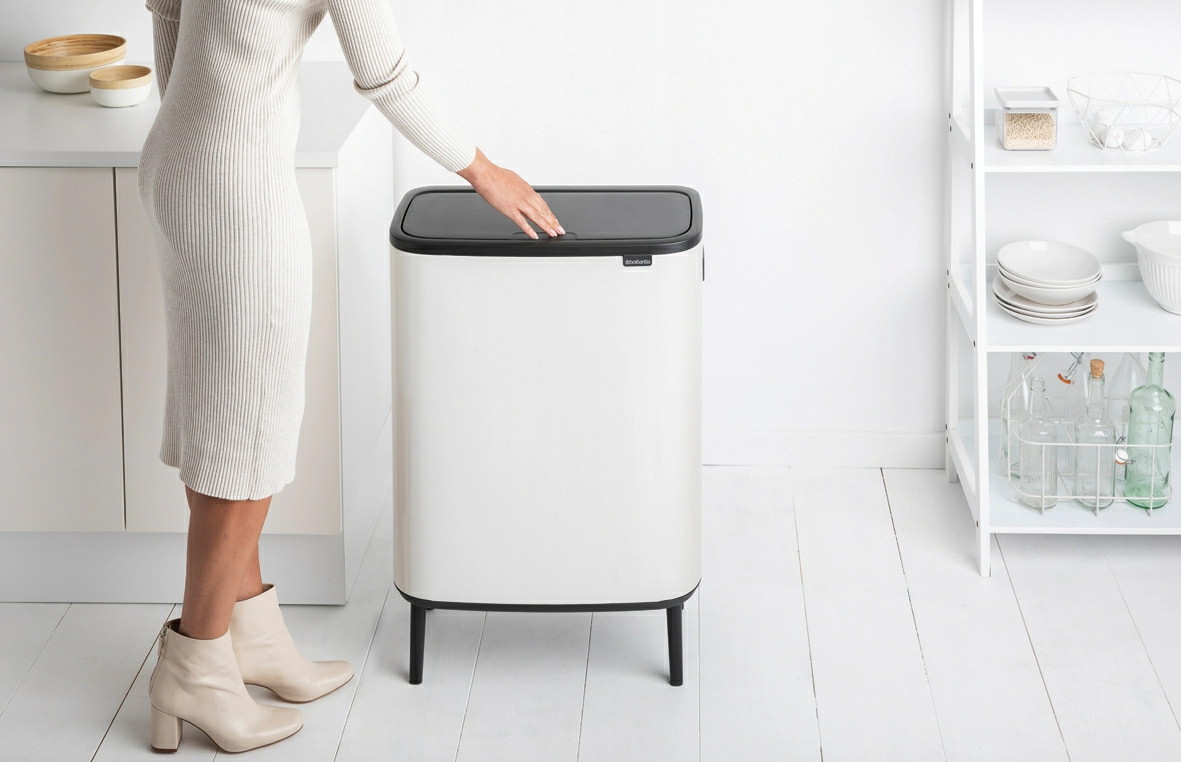 Мусорный бак Touch Bin Bo Hi Brabantia, (2 х 30 л), Белый от магазина Бери-Неси.ру