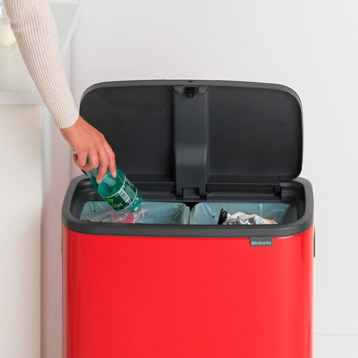 Мусорный бак Touch Bin Bo Brabantia, (2 х 30 л), Пламенно-красный от магазина Бери-Неси.ру