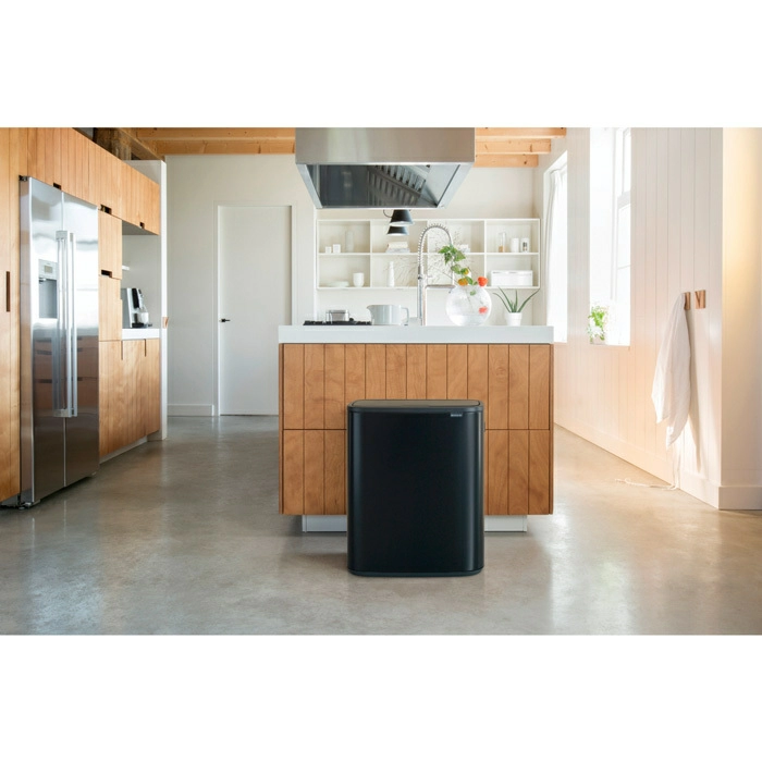 Мусорный бак Touch Bin Bo Brabantia, (2 х 30 л), Черный матовый от магазина Бери-Неси.ру